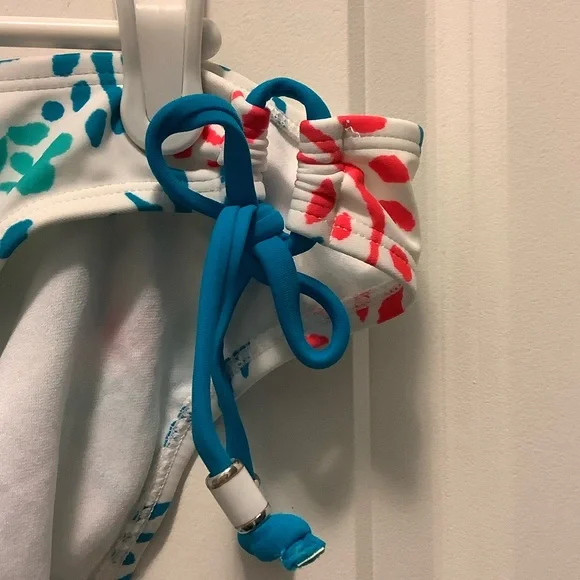 Colorful Patterned Bikini Set - Picture 4 of 5